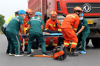 玛沁沛县道路救援